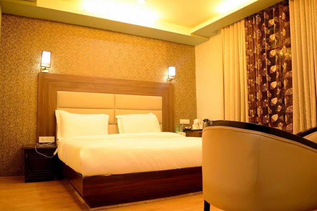 Hotel The Regency 4*
