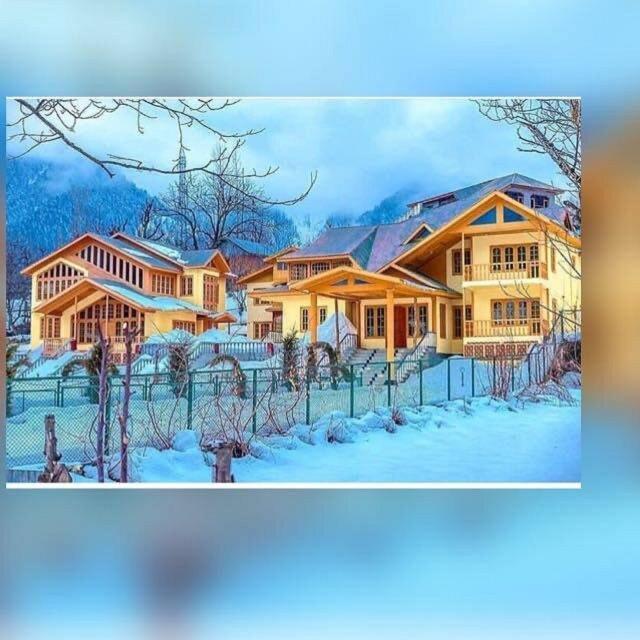 Valley View Resort *