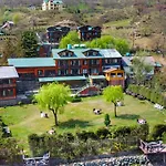 Hotel Himalaya House