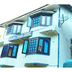 Snow Peak Guest House, Pahalgam