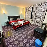 Dreamland Kashmir Cottage