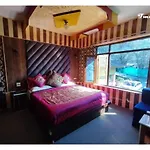 Hotel Diamond Star, Pahalgam