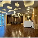 Mala Castle Cottages And Hotel, Pahalgam