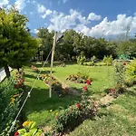 Lidder View Resorts