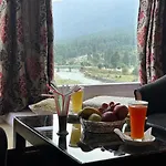 The Quiet Resort