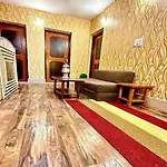 Hotel Luxury Heights