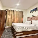 Hotel Luxury Heights