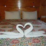 Hotel Paradise Inn
