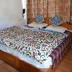 Hotel Palestine