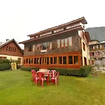 Hotel Lidder Palace