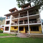Oyo 18416 Hotel Park Palace