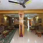 Oyo 9084 Hotel Tourist Palace