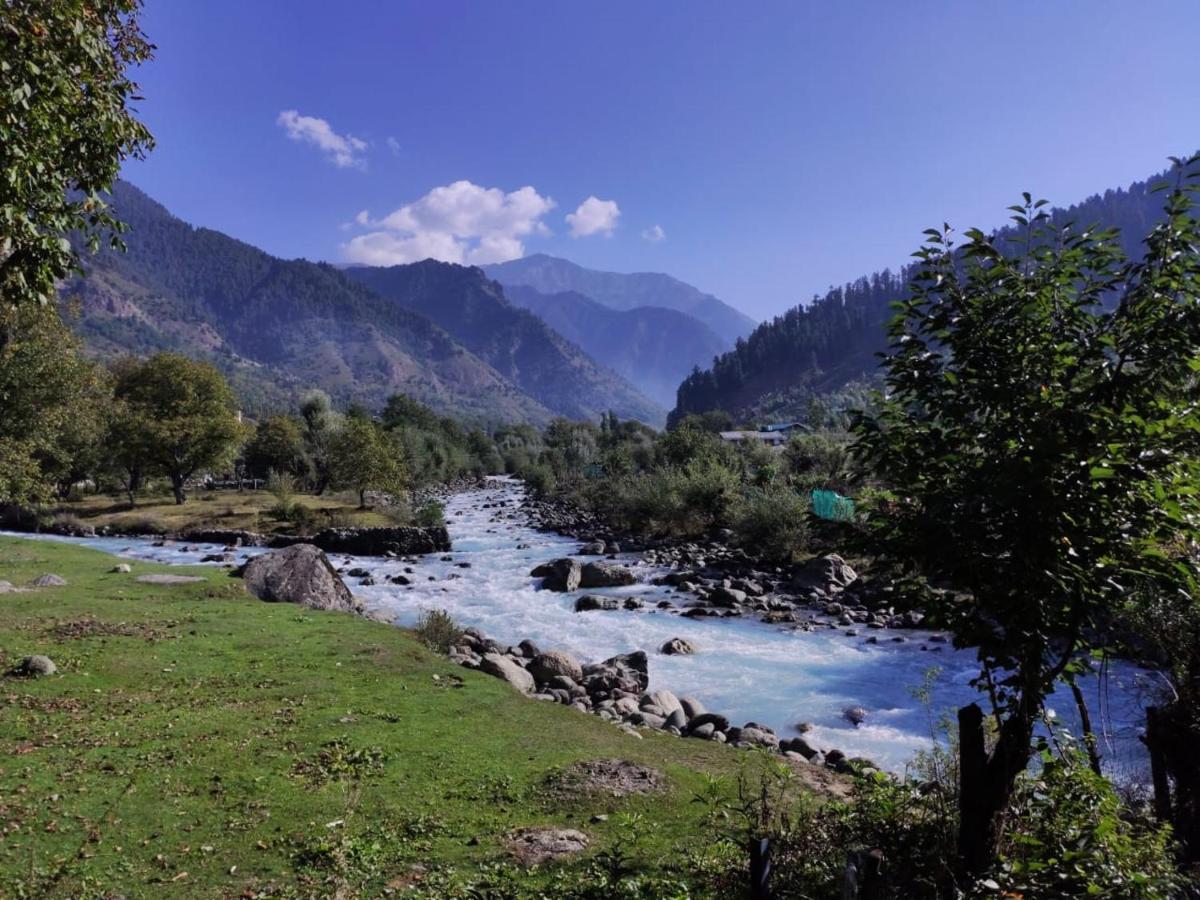 White House 3* Pahalgam