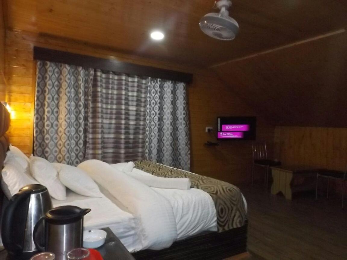 The Moon View Resort Pahalgam