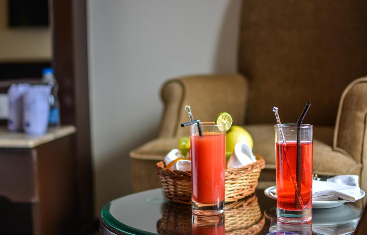 Hotel The Chinar And