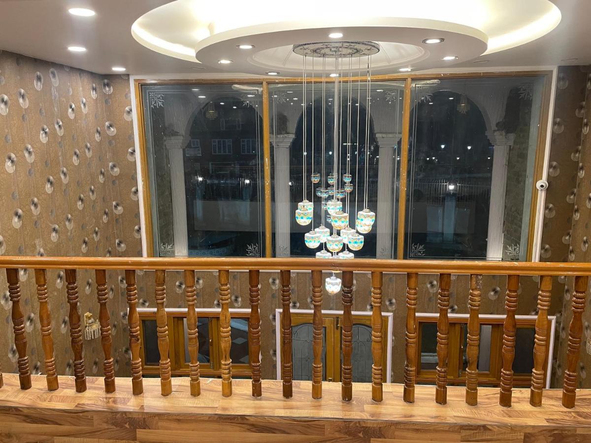 Hotel Outlook Pahalgam