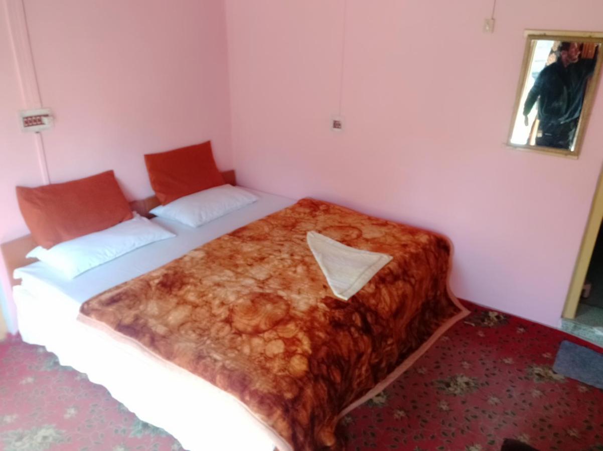 New Relax Inn, Pahalgam, 2 Km From Lidder Valley 2* Pahalgam