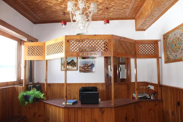 The Mansion Hotel