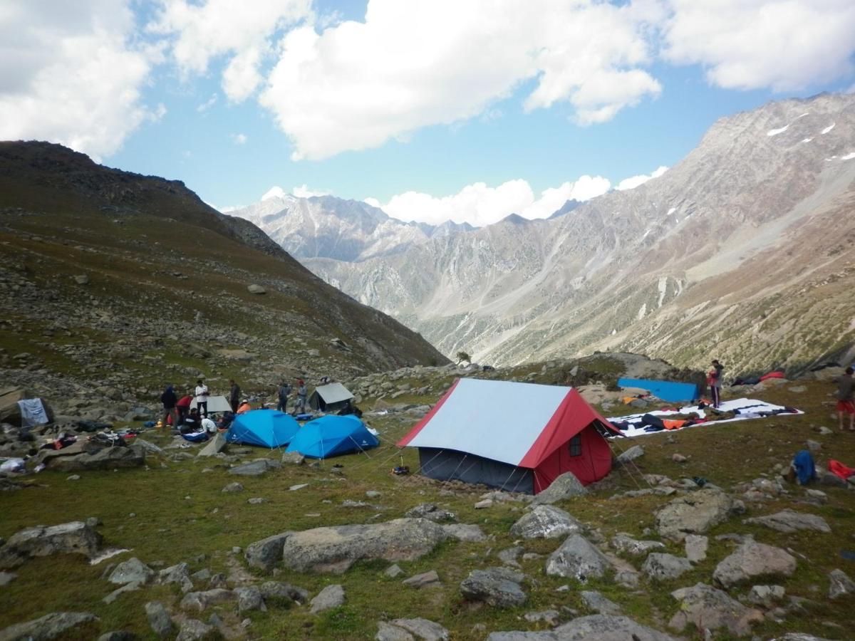 Kashmir Outlook Adventures Campsite