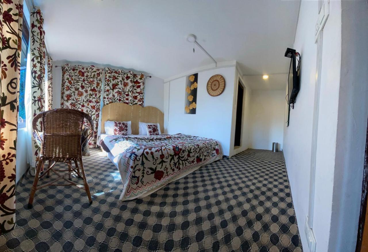 Hotel Aashiyana Guest House Pahalgam