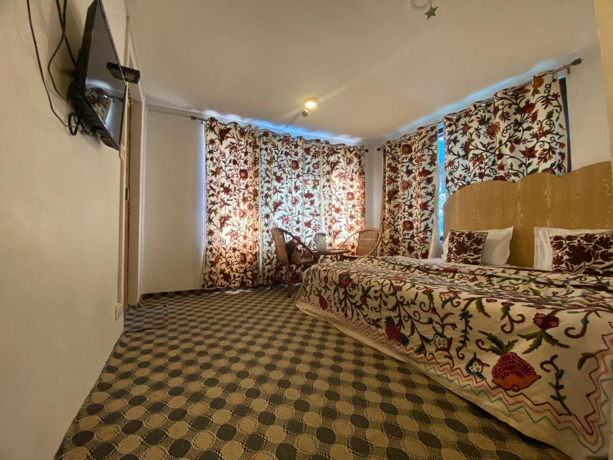 Hotel Aashiyana Guest House *
