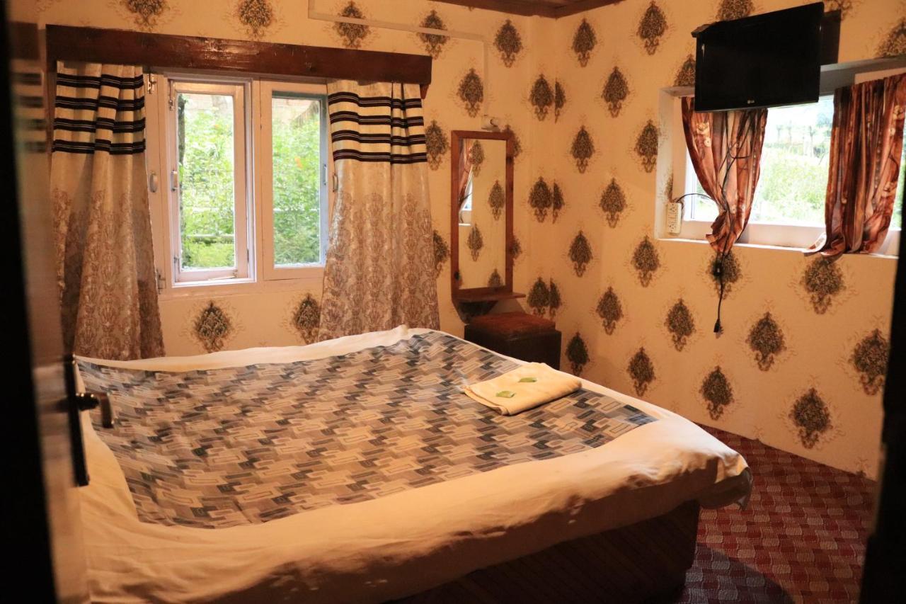 Hotel Oswal Pahalgam