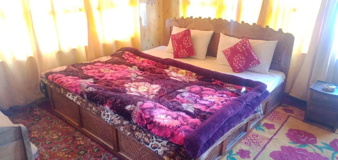 Guest house New Snow View Pahalgam