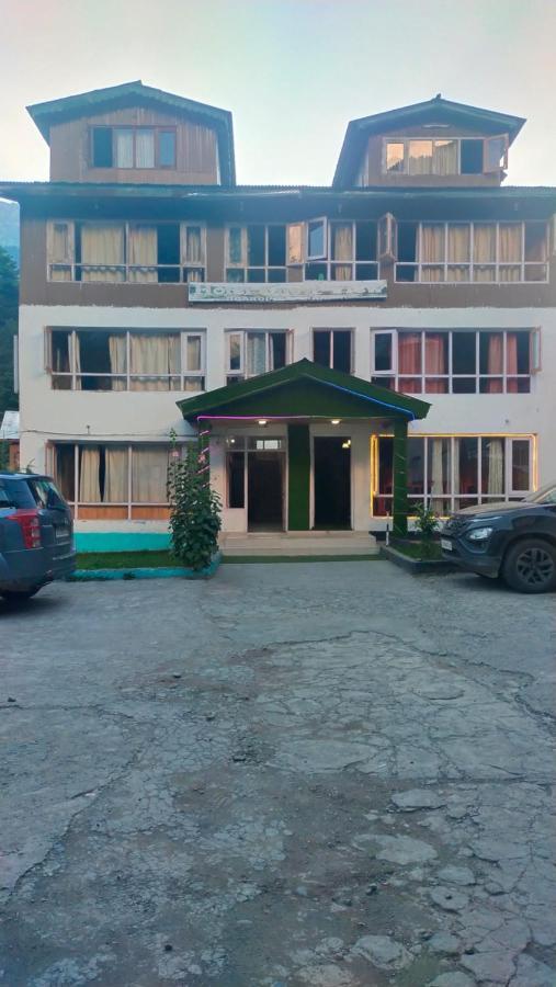 New Snow View Guest house Pahalgam