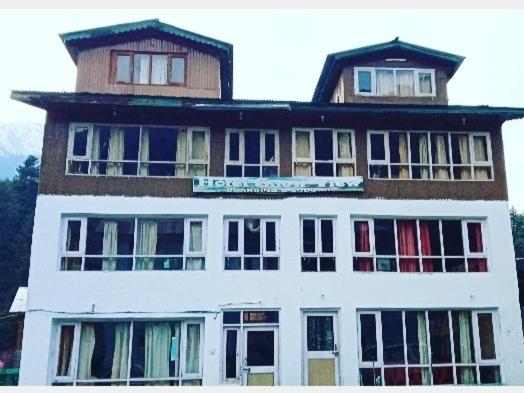Guest house New Snow View *