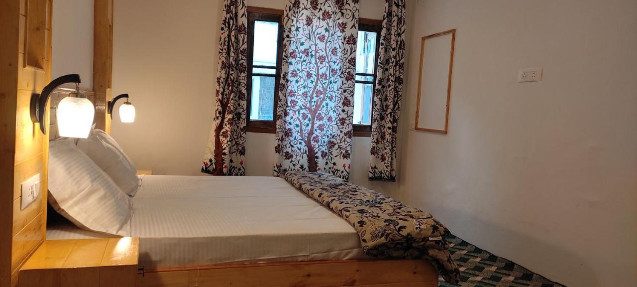 Hotel Elite Pahalgam