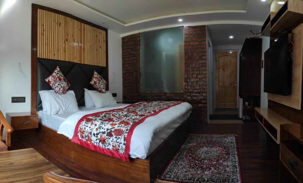 Lidder Palace Hotel Pahalgam