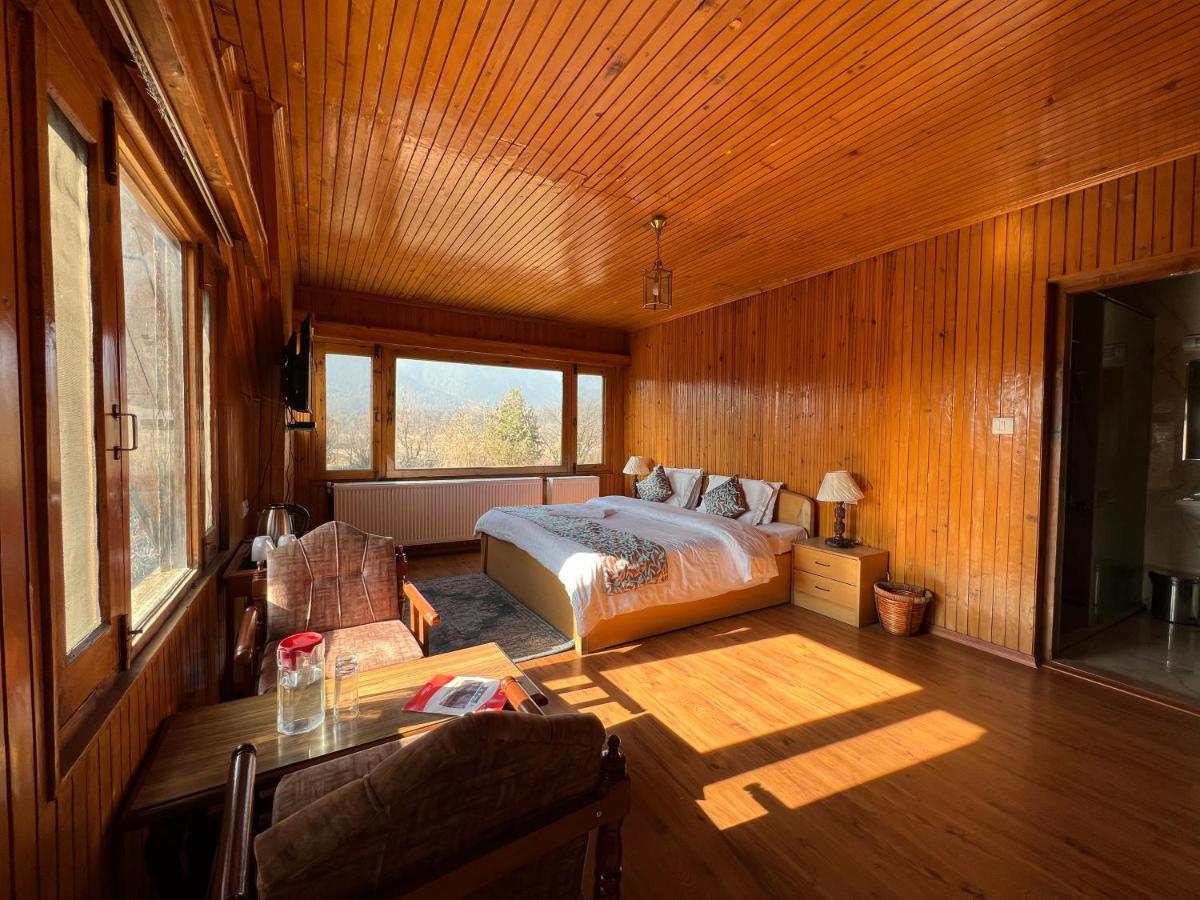 The Mansion Hotel Pahalgam