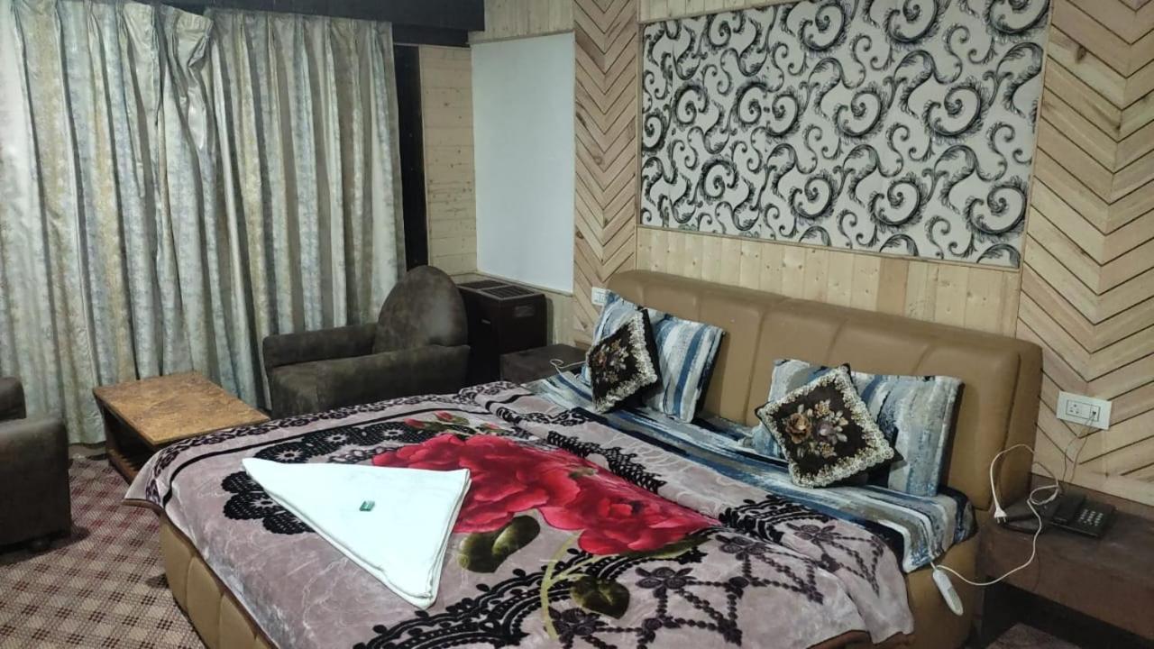 River Edge 2* Pahalgam