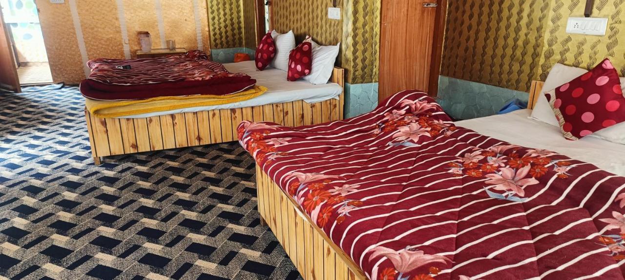 New Snow View Guest house Pahalgam
