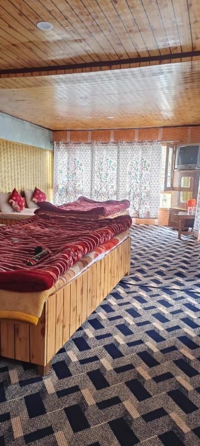 Guest house New Snow View Pahalgam