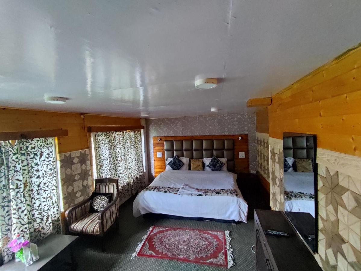 White House Hotel Pahalgam