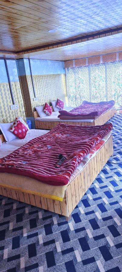 New Snow View Guest house Pahalgam