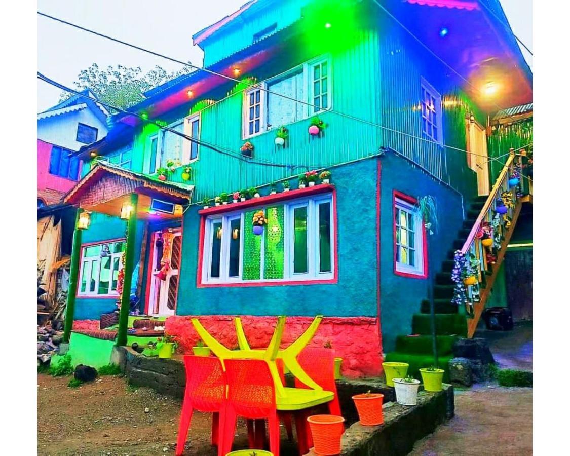 Sohail Stay, Pahalgam
