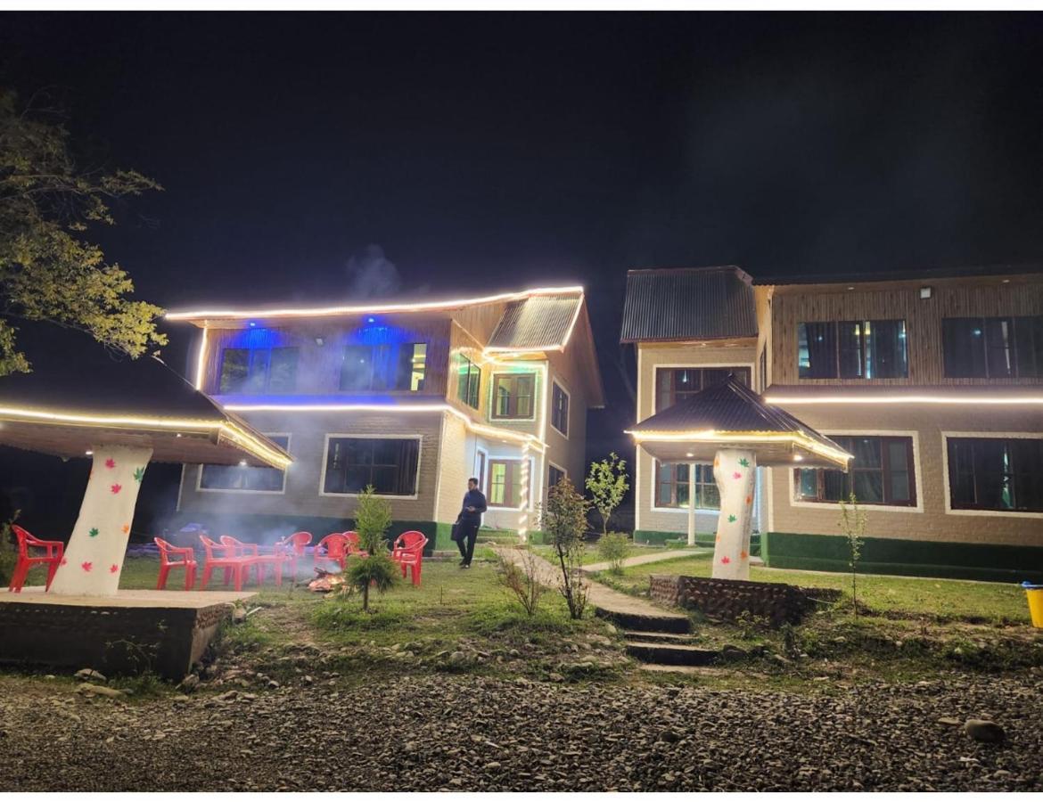 Grand Mala Resorts, Homestay