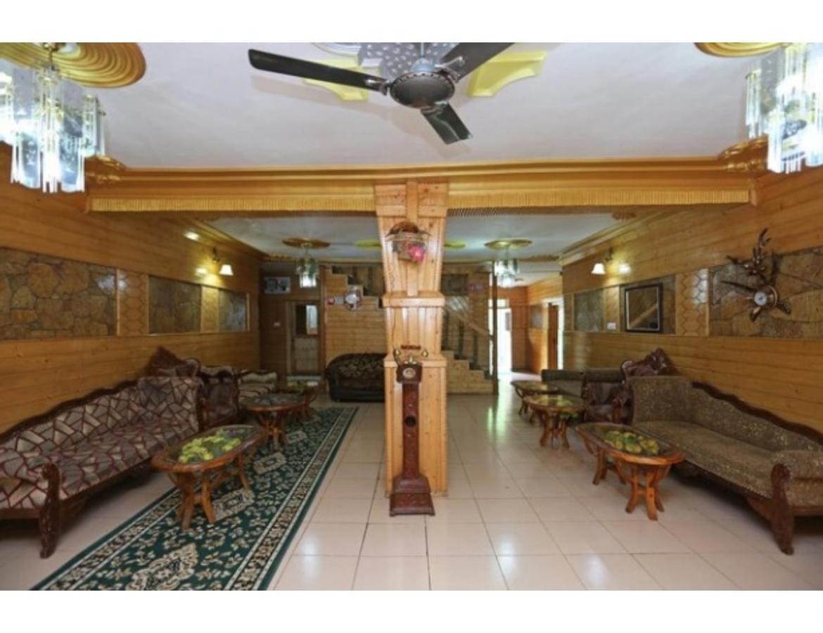 Tourist Palace, Homestay