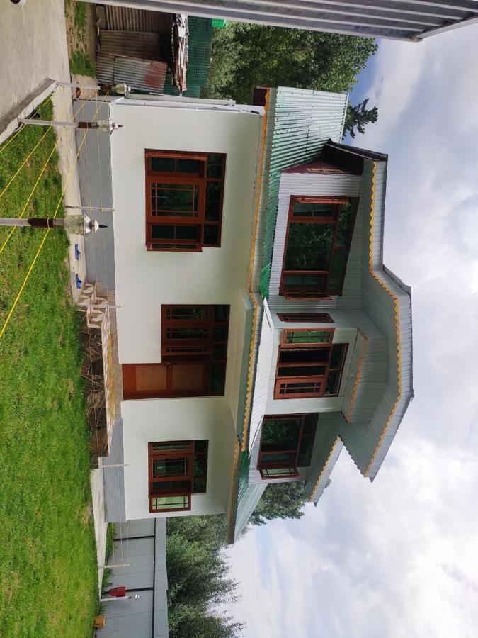 Dream River Resort