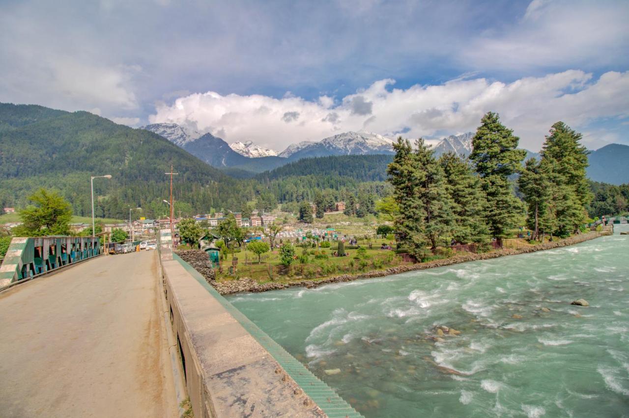 Little Silver Hotel Pahalgam