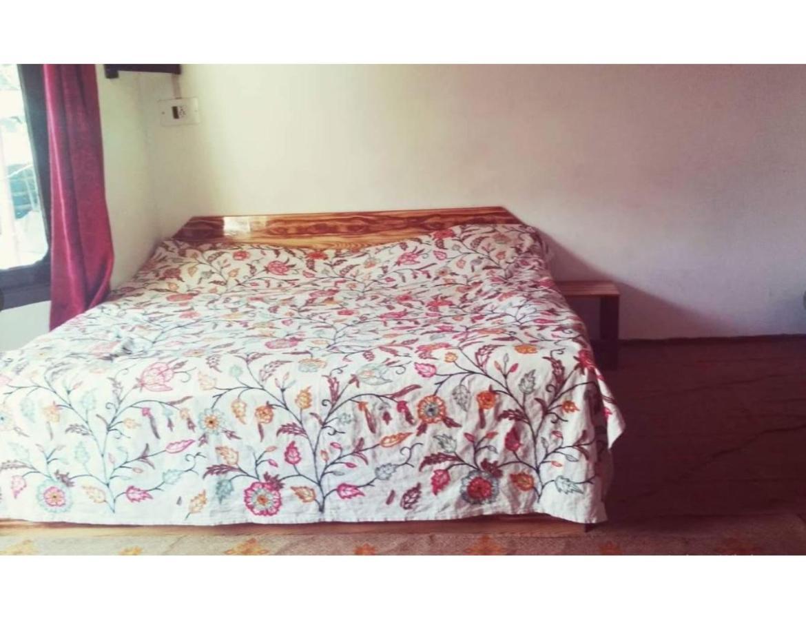 Homestay Snow Peak Guest House, Pahalgam