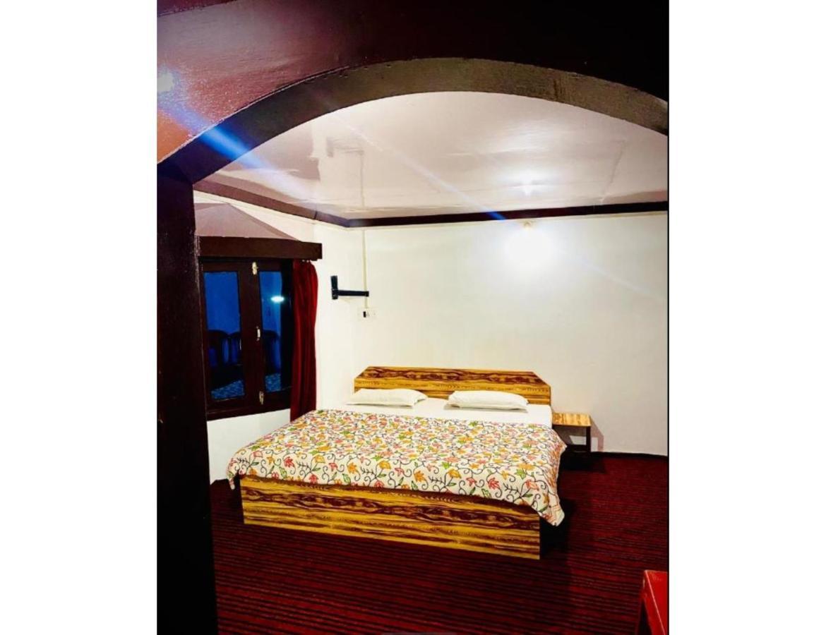 Snow Peak Guest House, Homestay *