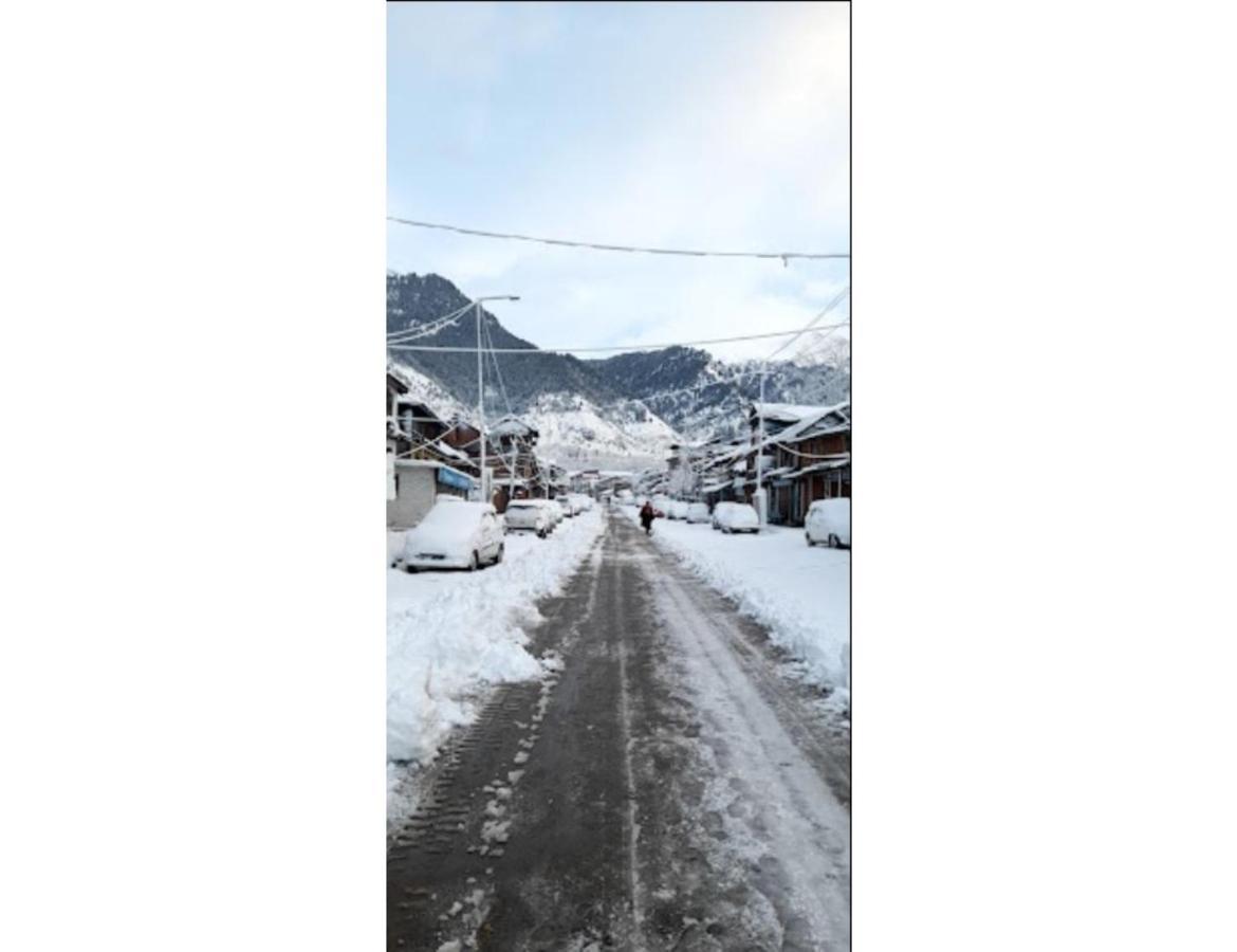 Snow Peak Guest House, Homestay Pahalgam