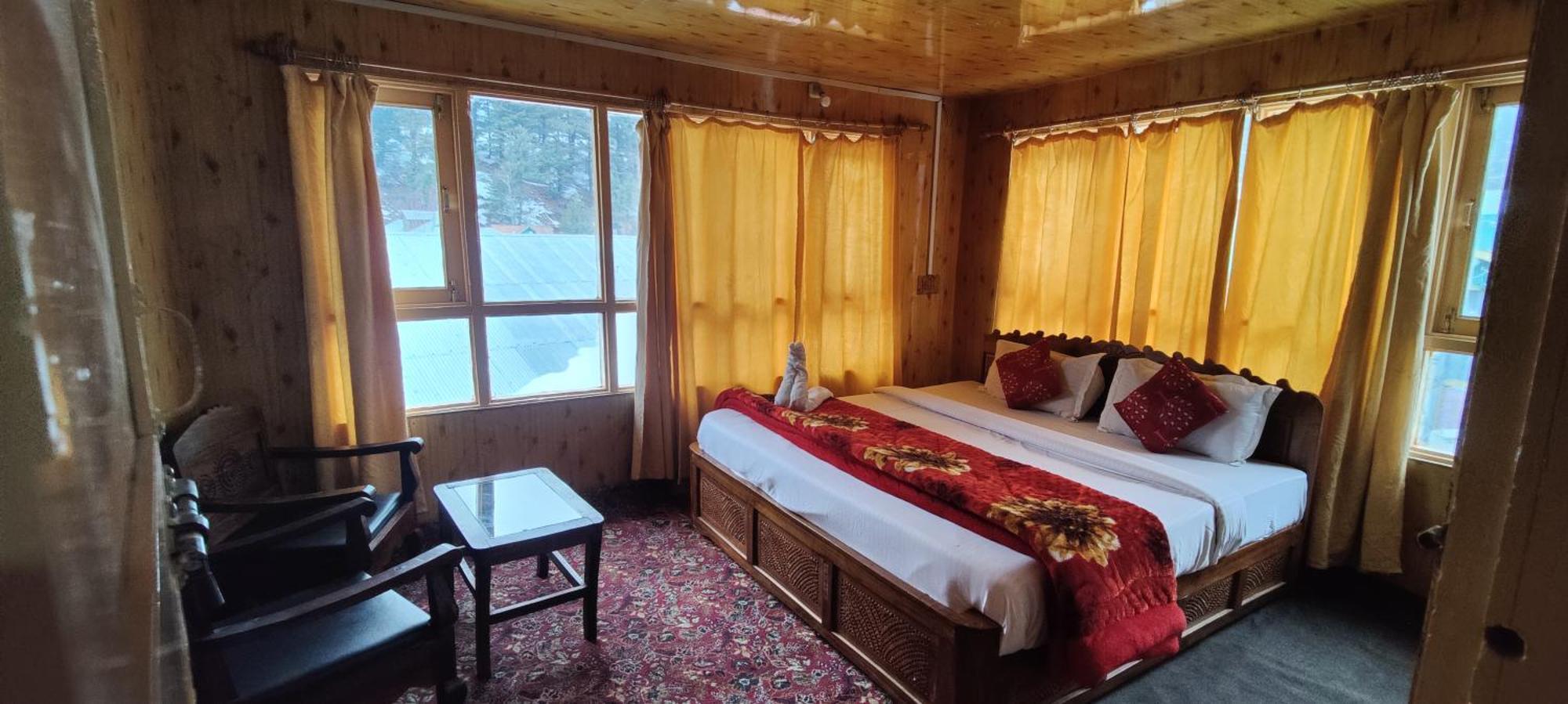 Guest house New Snow View Pahalgam