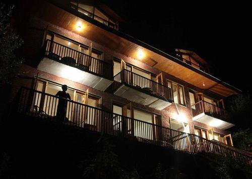 Hotel Himalaya House 2*