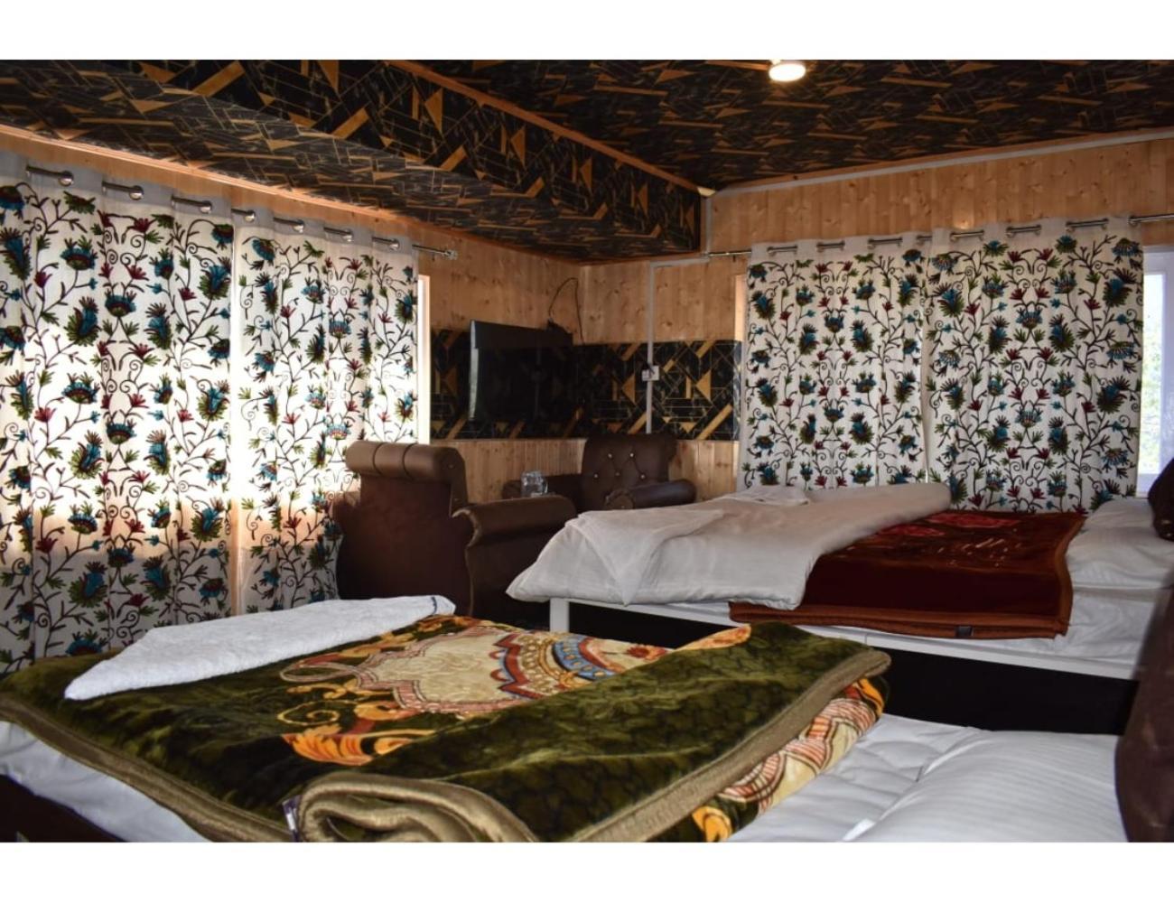 Pine View Resort, Pahalgam