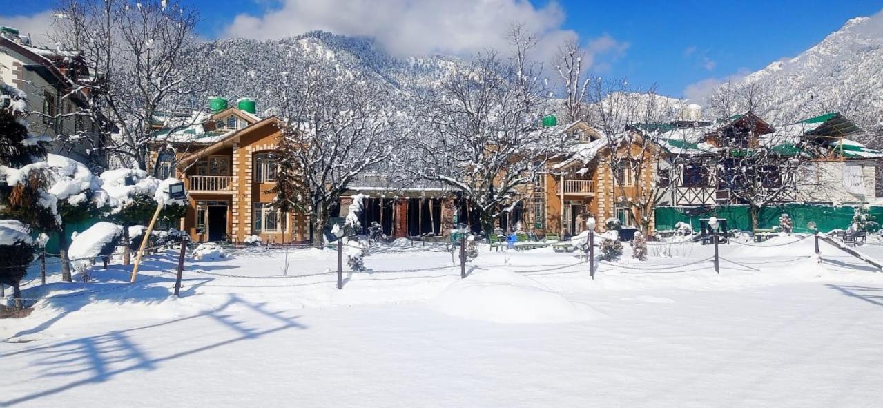Lidder View Resort 5*