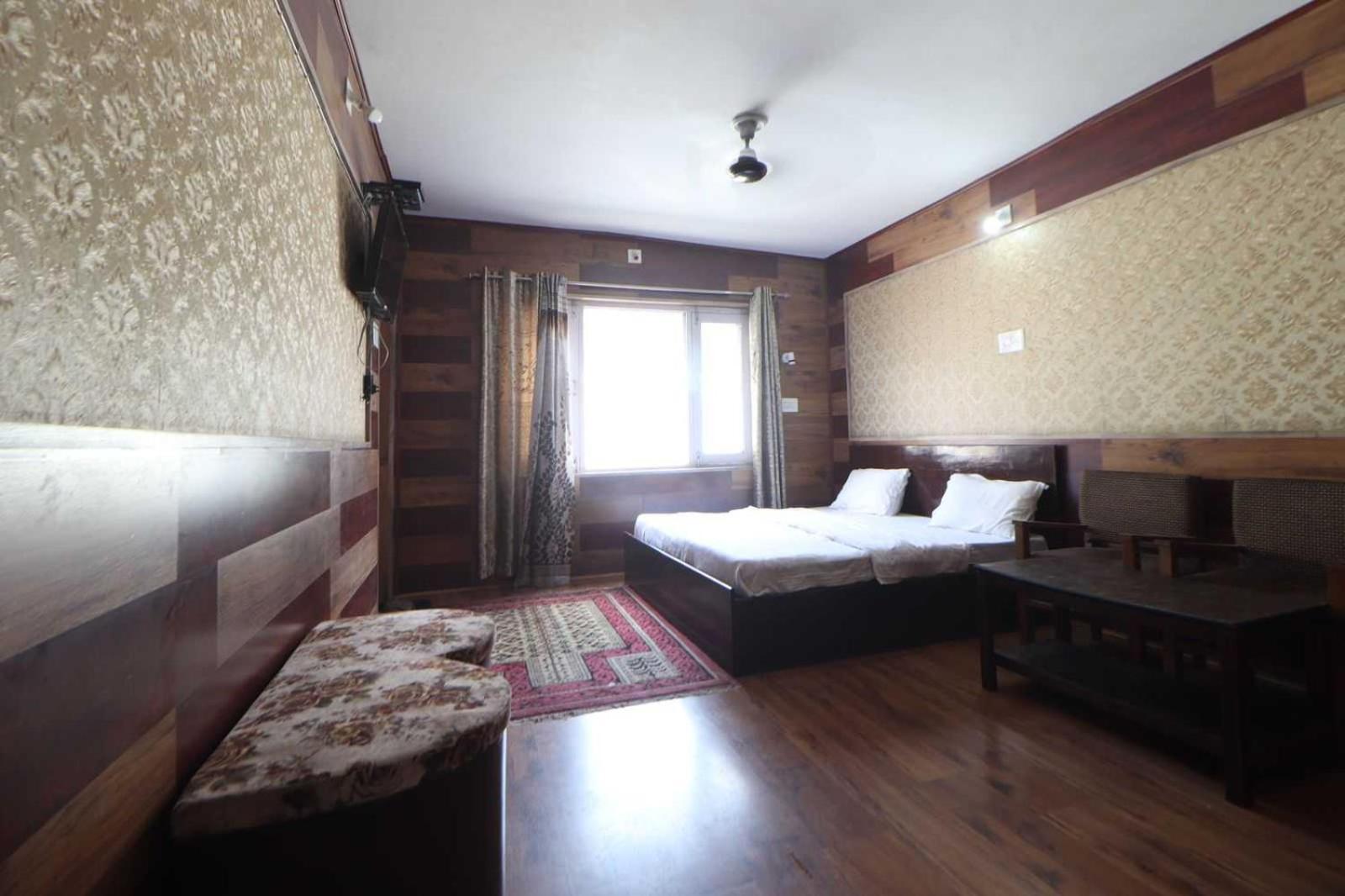 O Gulfam Palace